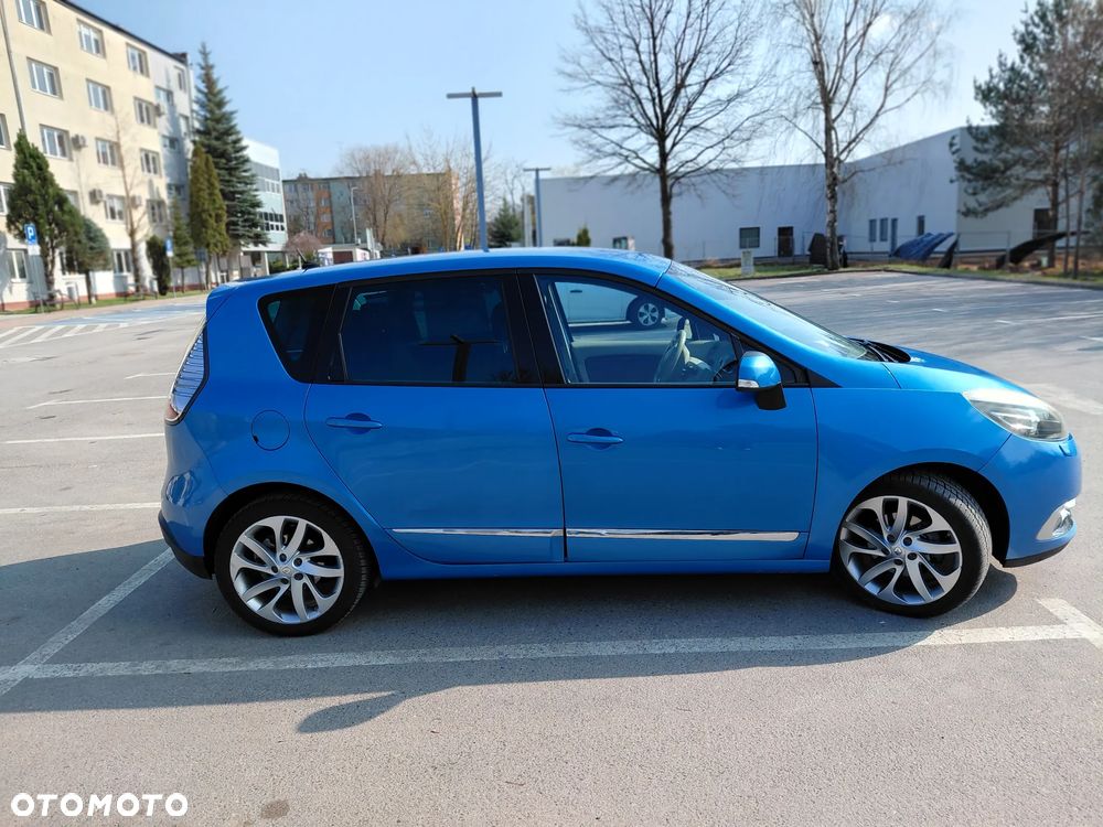 Renault Scenic 2.0 dCi Bose - 4