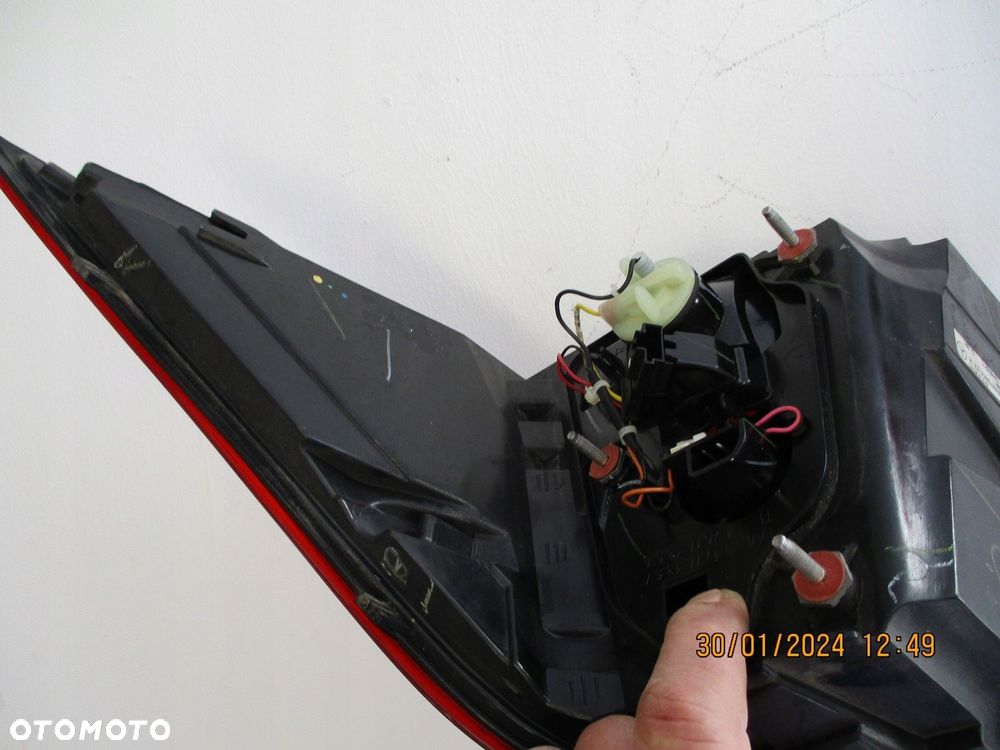 Lampa tył tylna Mercedes ML 166 ML166 PRAWA - 4