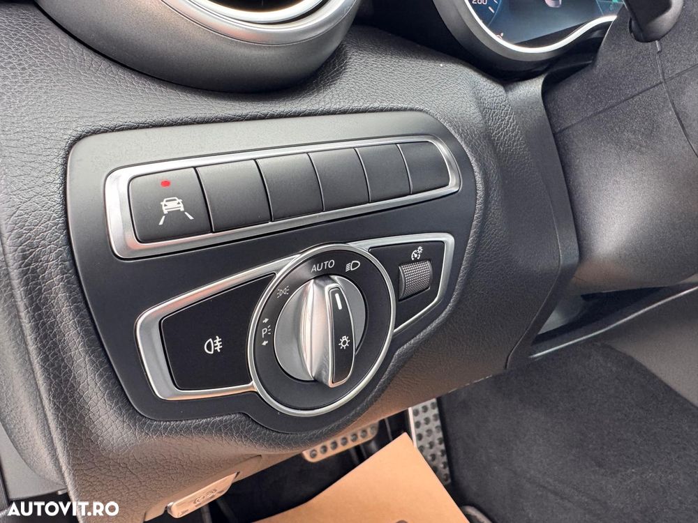 Mercedes-Benz C 300 de 9G-TRONIC AMG Line - 22