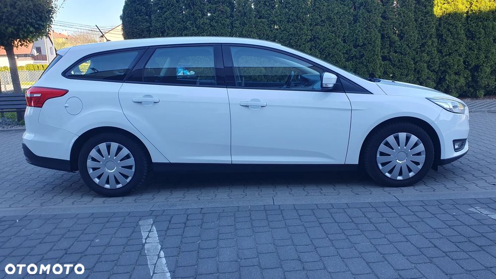 Ford Focus 1.5 TDCi Trend - 4