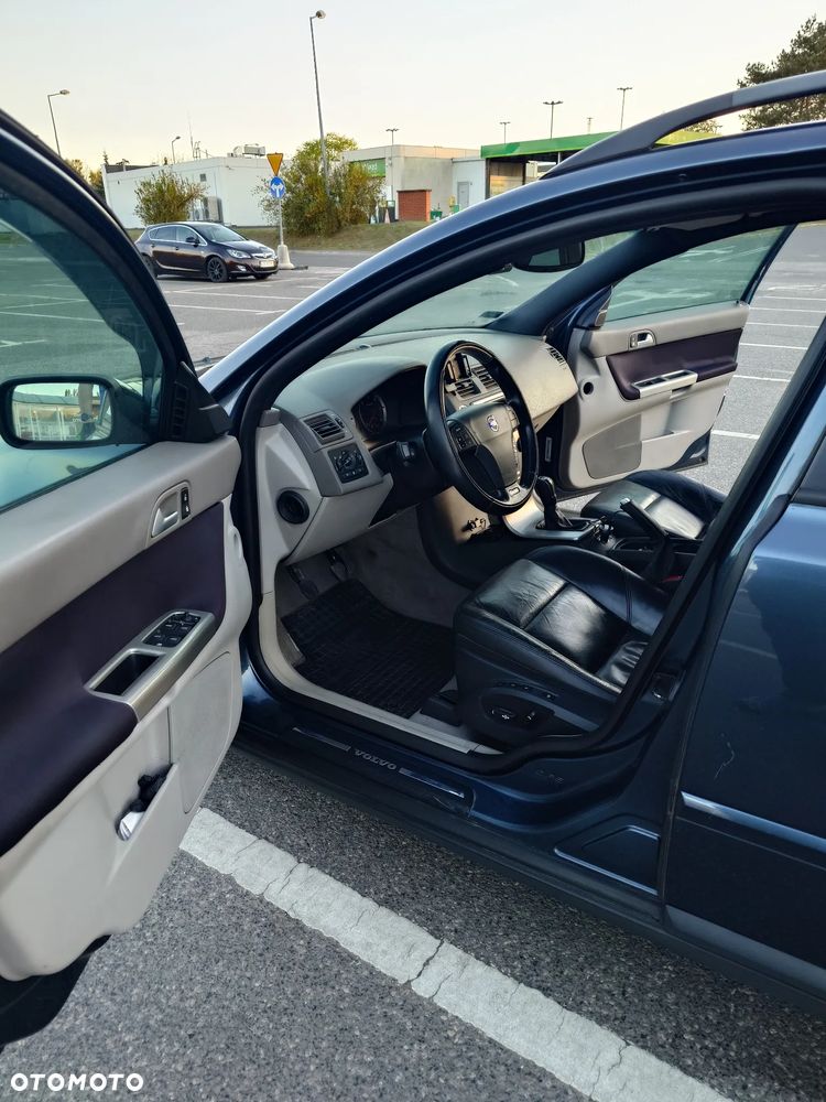 Volvo V50 2.0D Momentum - 10