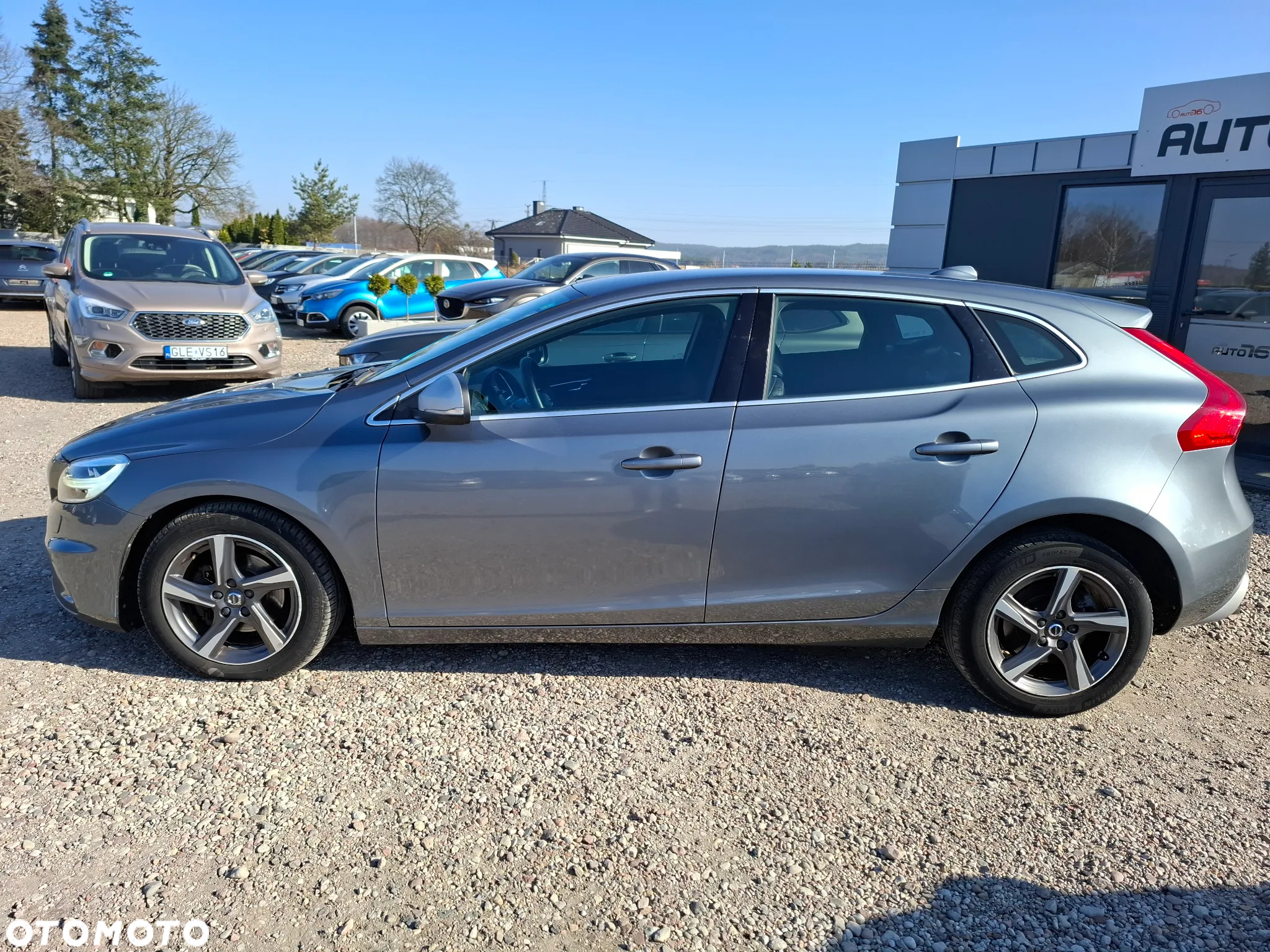 Volvo V40 D2 Drive-E R-Design Kinetic - 11