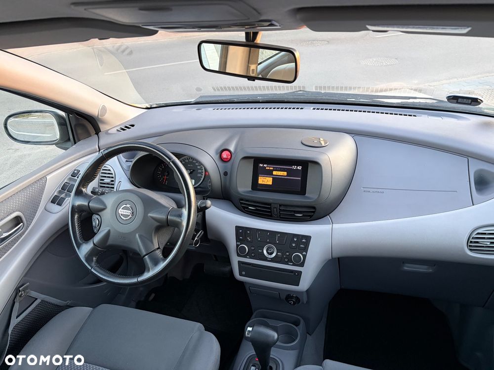 Nissan Almera Tino acenta PLUS - 13