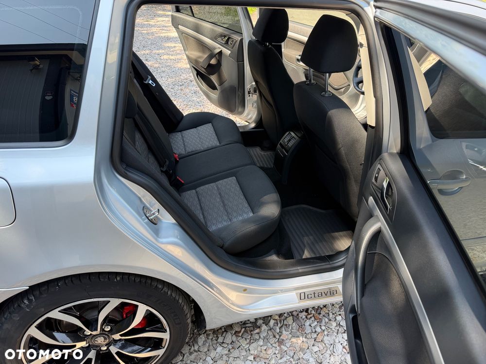 Skoda Octavia 2.0 TDI Ambiente - 16