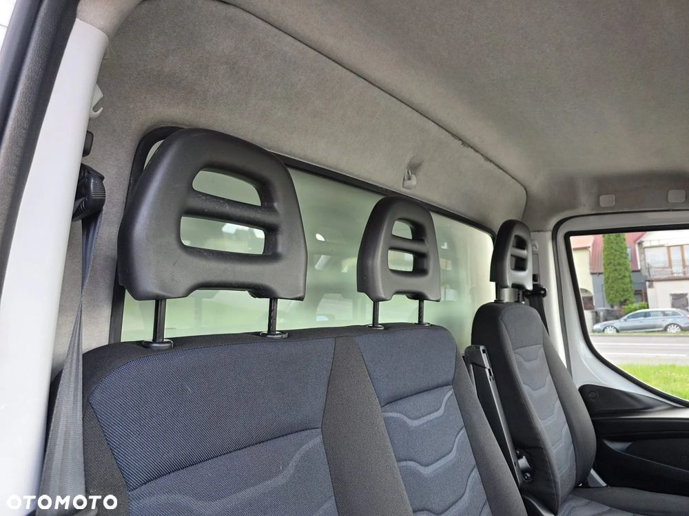 Iveco Kontener+Winda 35c146 - 17