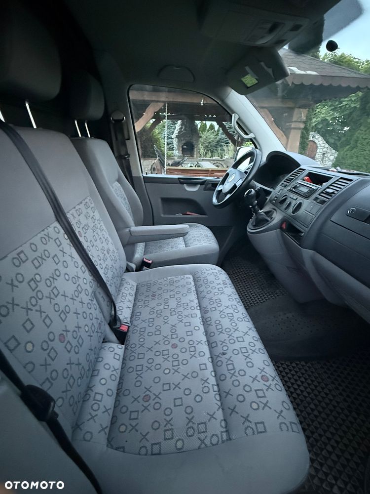 Volkswagen Transporter - 8