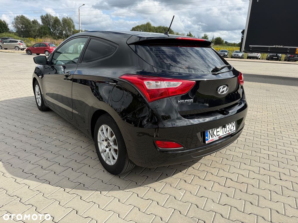 Hyundai i30 1.4 Premium - 8