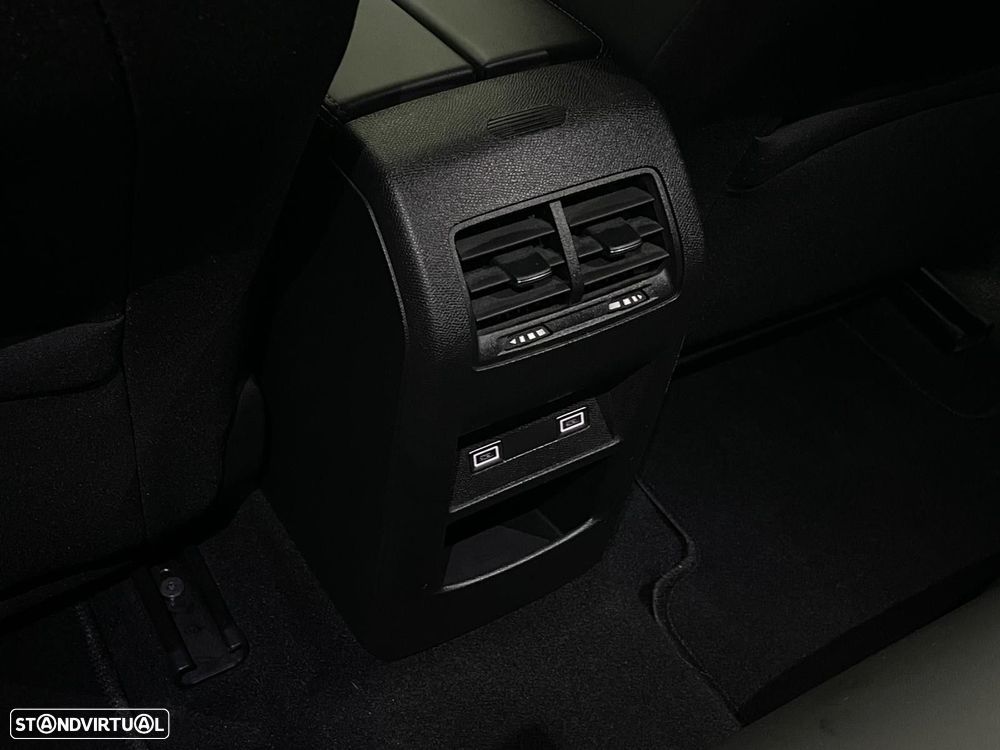 Peugeot 308 SW 1.5 BlueHDi Allure Pack EAT8 - 24