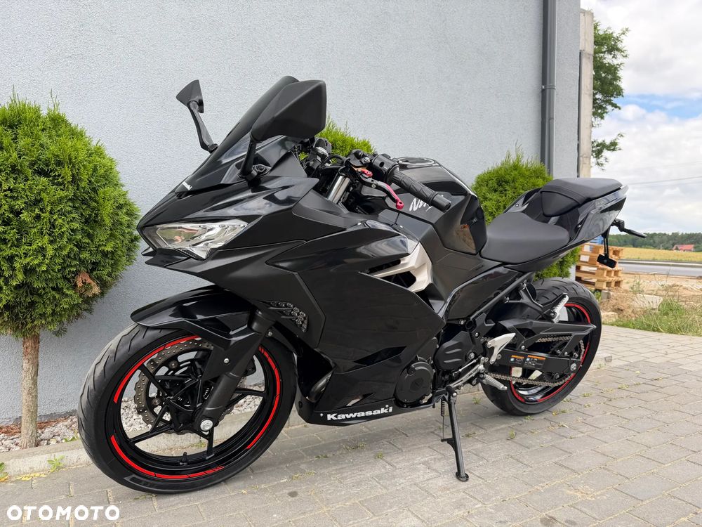 Kawasaki Ninja 400 - 34