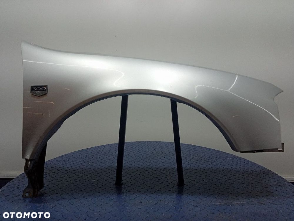 CHRYSLER 300M BŁOTNIK PRZÓD PRAWY PRZEDNI PS2 - 1