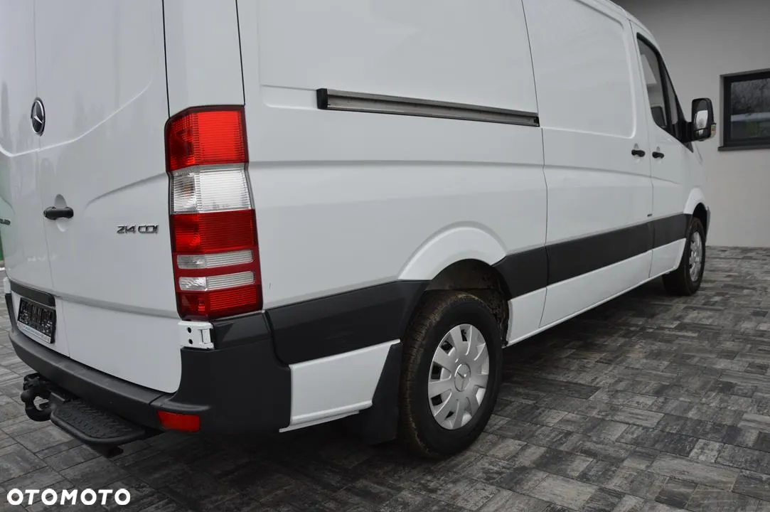 Mercedes-Benz Sprinter - 14