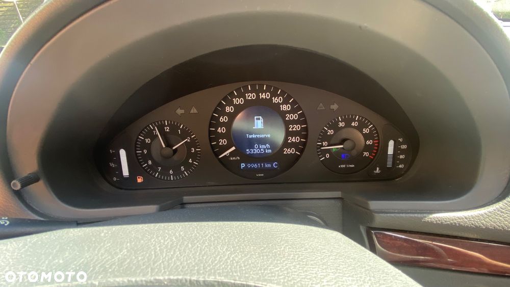 Mercedes-Benz Klasa E 200 Kompressor Automatik Classic - 16