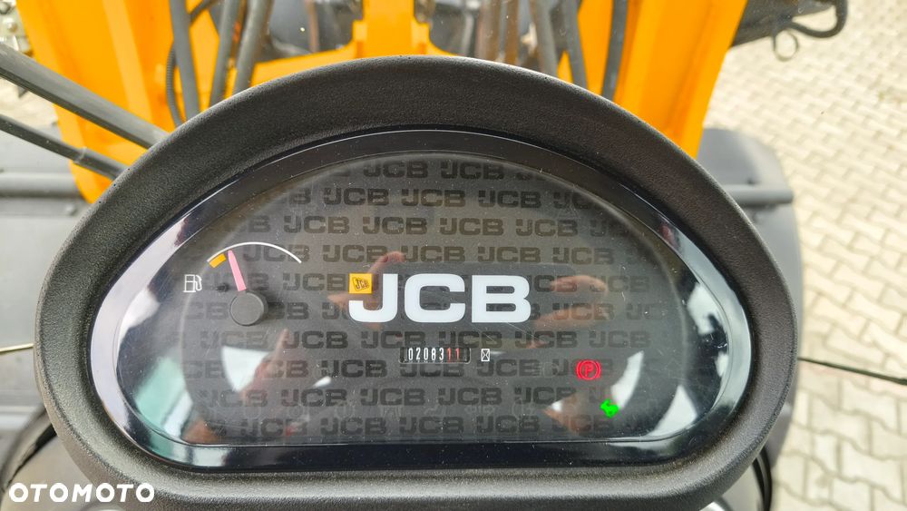 JCB 406 T4 - 13