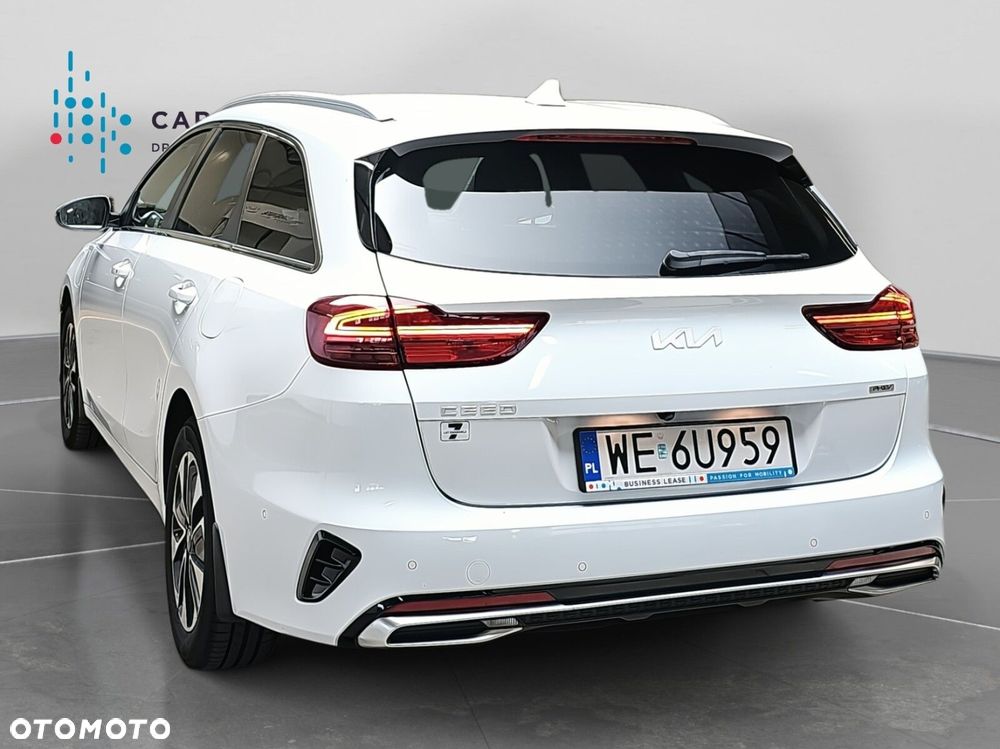 Kia Ceed 1.6 GDI PHEV L DCT - 27