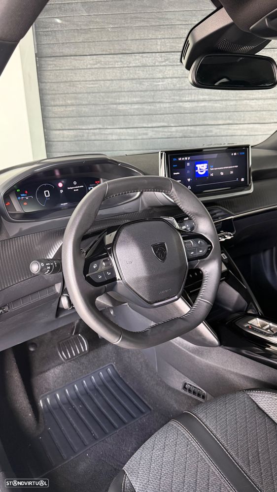 Peugeot 2008 1.2 Hybrid Allure e-DCS6 - 3