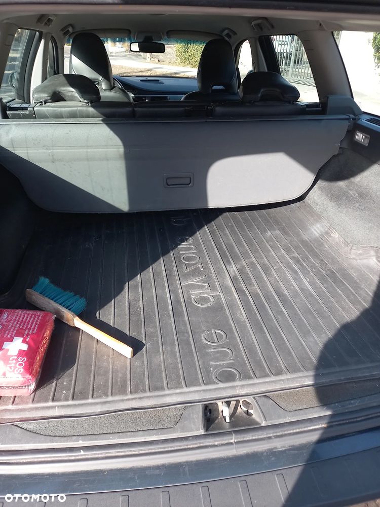 Volvo V70 2.0D Momentum - 6