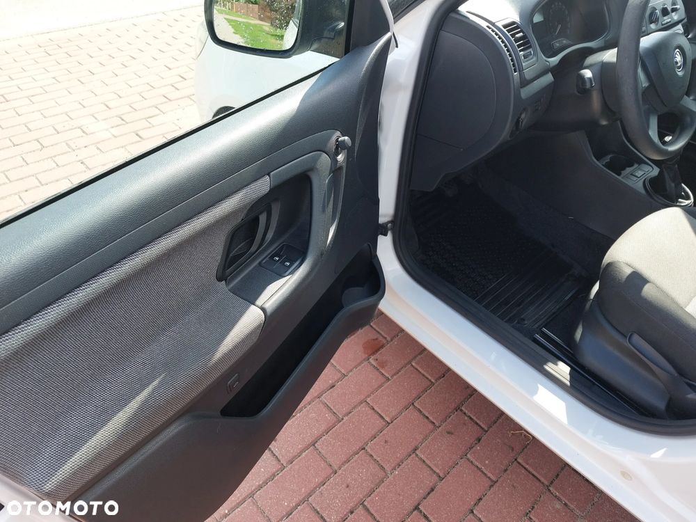 Skoda Fabia 1.6 TDI DPF Active - 14