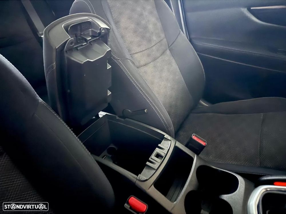 Nissan Qashqai 1.5 dCi Tekna Sport 18 360 - 50