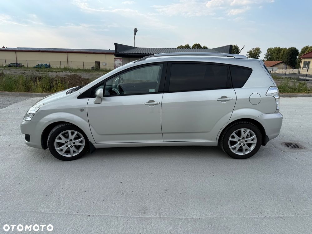 Toyota Corolla Verso 1.8 Gold + - 6