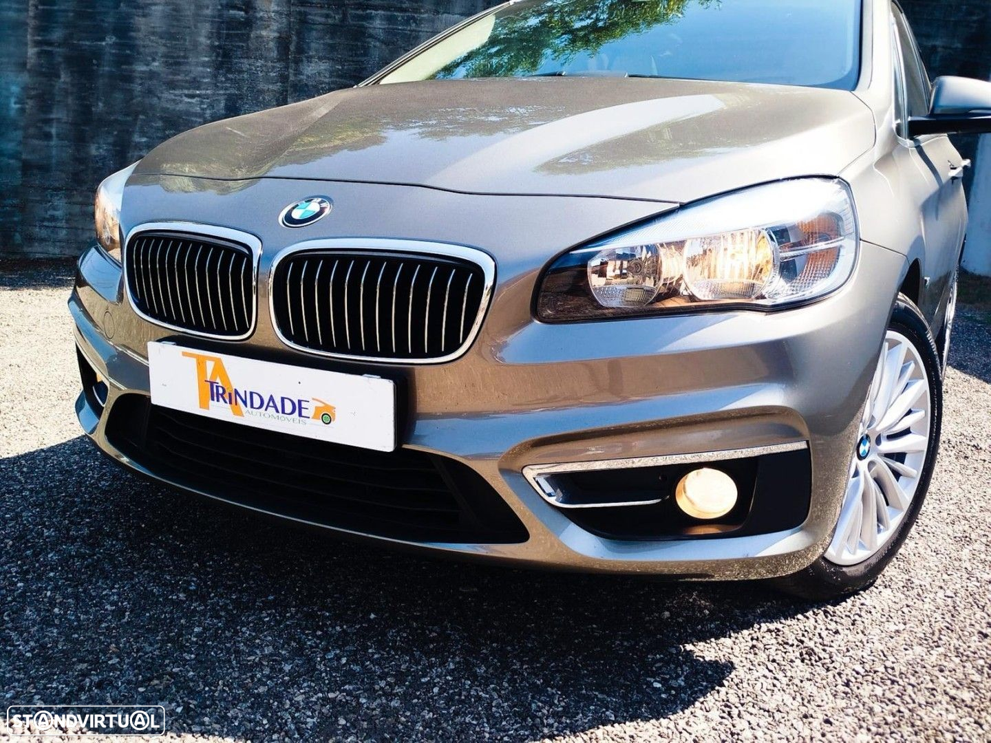 BMW 216 Active Tourer d Line Luxury Auto - 14