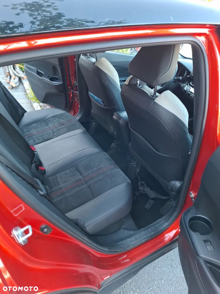 Toyota C-HR 1.8 Hybrid GPF GR Sport - 15