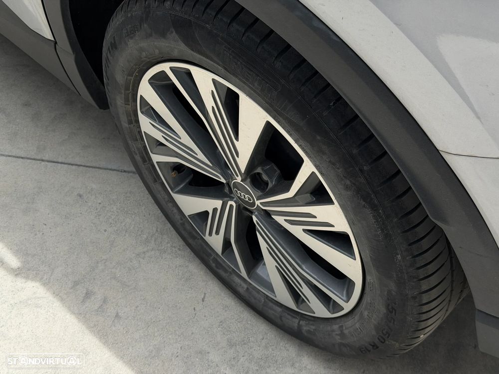 Audi Q4 e-tron 35 55 kWh - 5