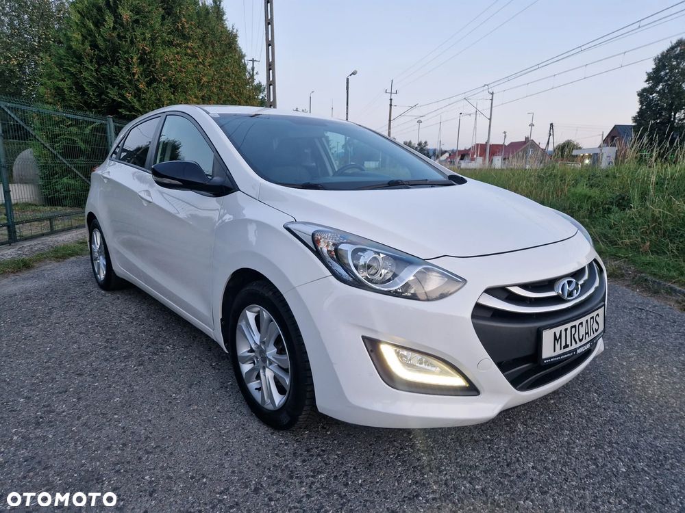Hyundai i30 1.4 Comfort World Cup