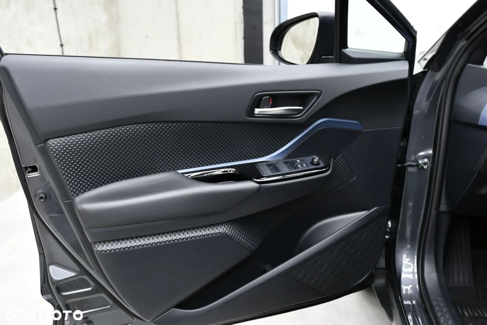 Toyota C-HR 1.2 T Style CVT - 11