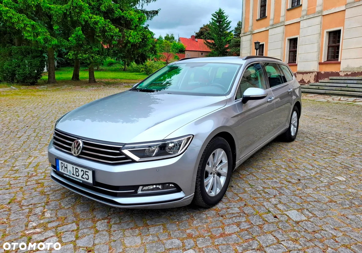 Volkswagen Passat 2.0 TDI BMT SCR Trendline DSG7 - 10