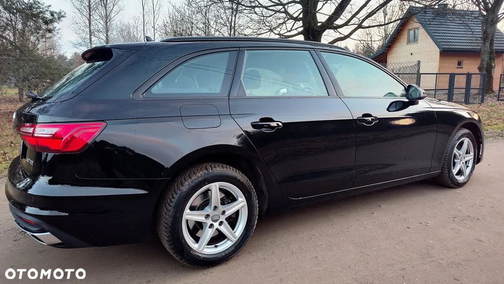 Audi A4 Avant - 10