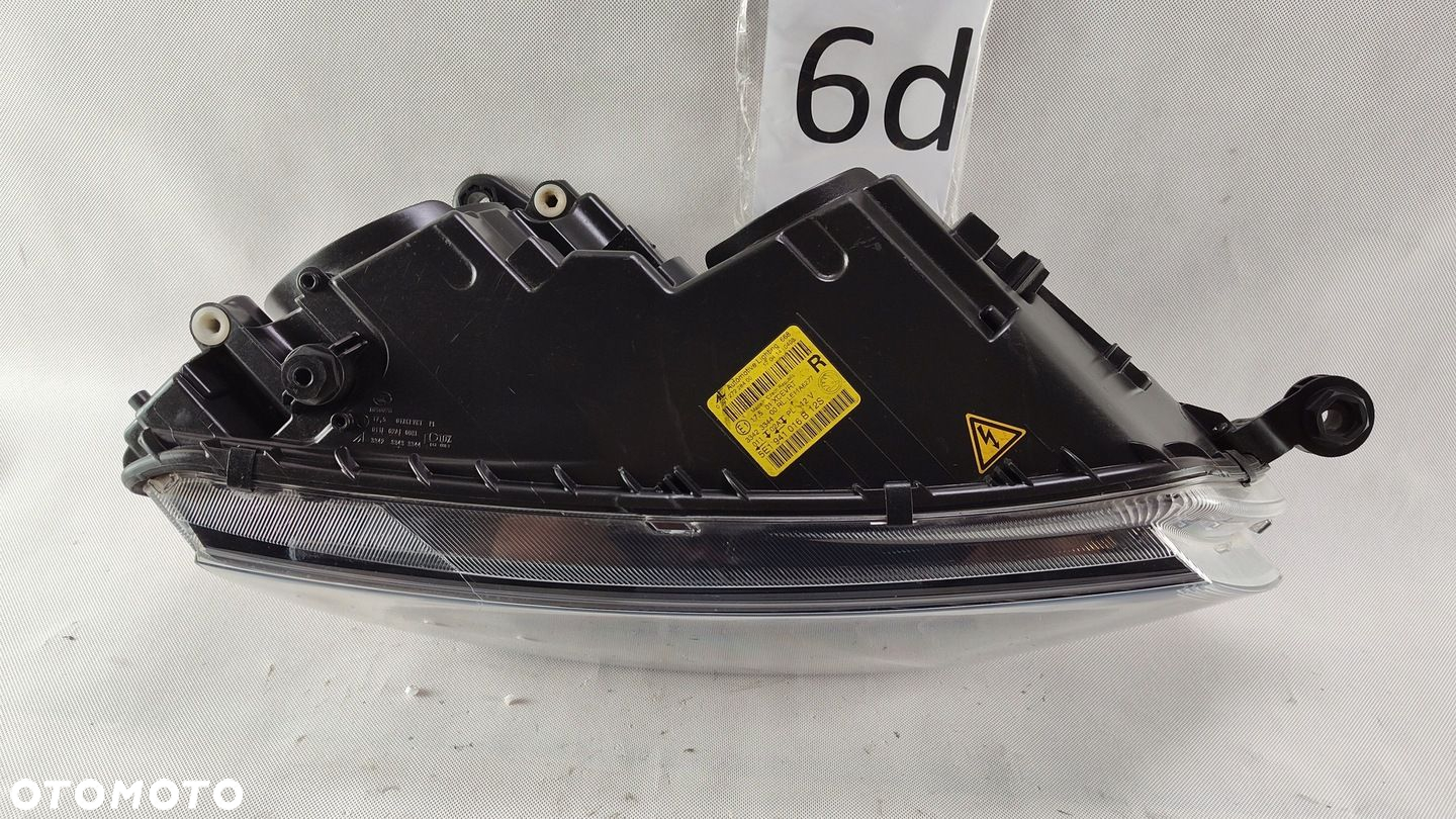 SKODA OCTAVIA III XENON PRAWY SKRĘTNY LED LAMPA PRAWA 5E1941016B - 6