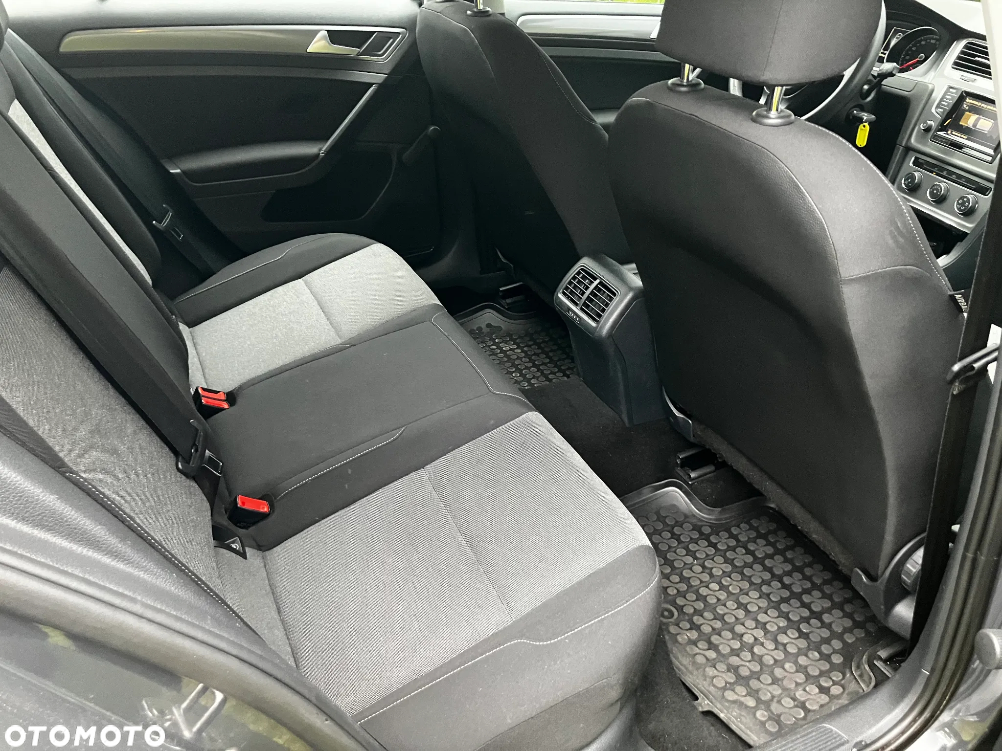 Volkswagen Golf VII 1.2 TSI BMT Trendline - 8