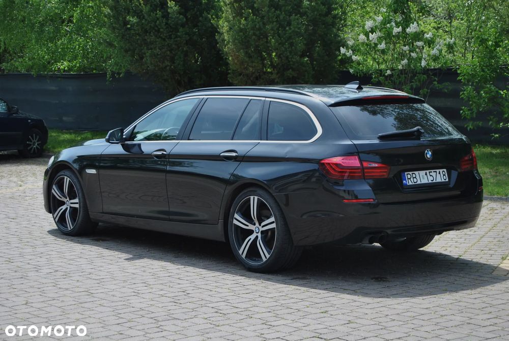 BMW Seria 5 520d Luxury Line - 3