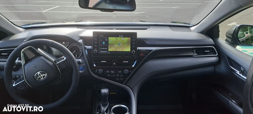 Toyota Camry 2.5 Exclusive - 17