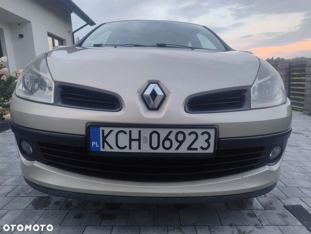Renault Clio 1.2 16V Exception - 5