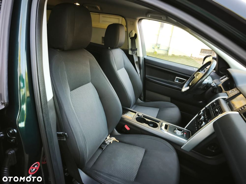 Land Rover Discovery Sport TD4 SkyView Edition - 21