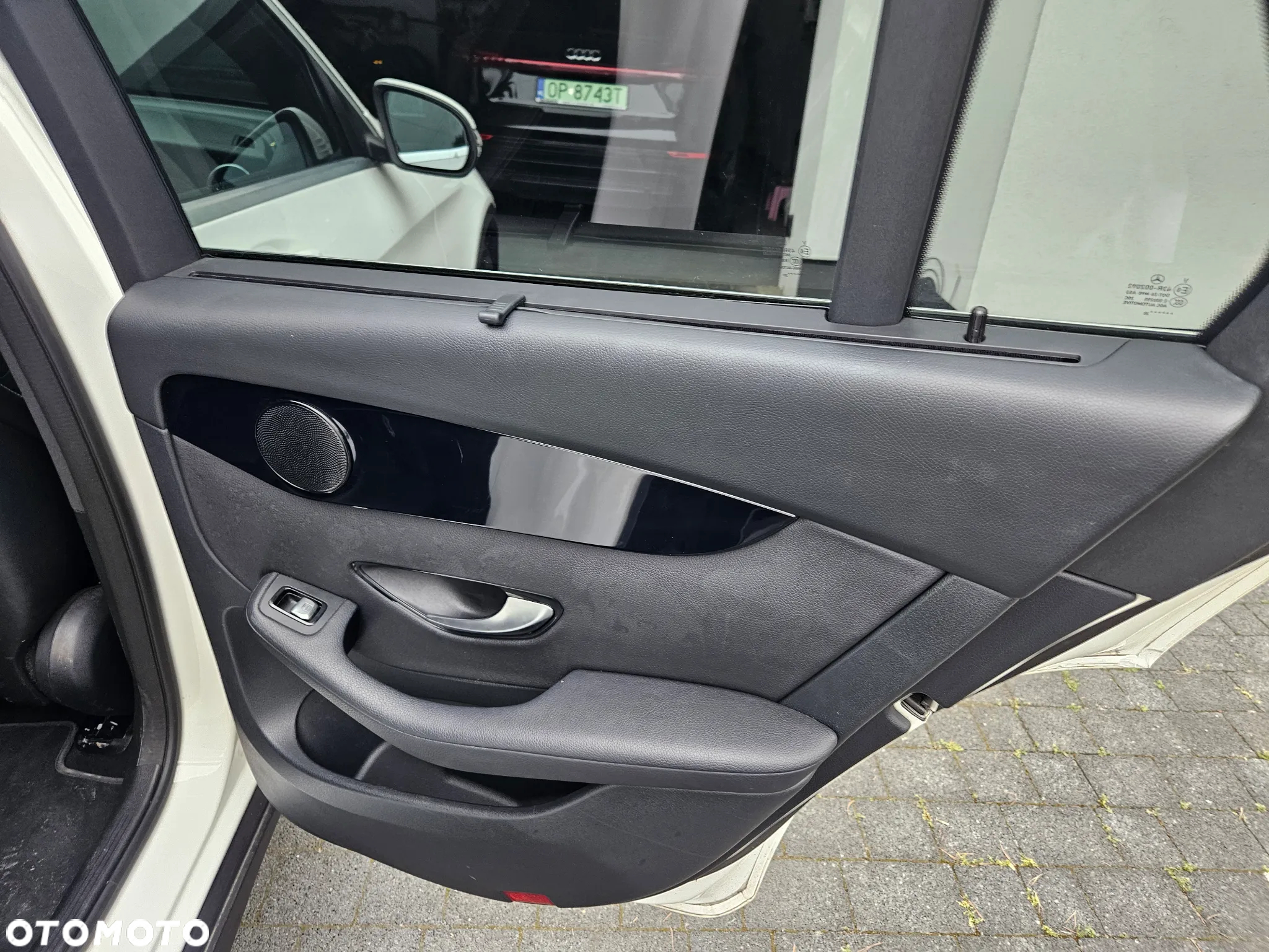 Mercedes-Benz GLC 220 d 4Matic 9G-TRONIC - 20
