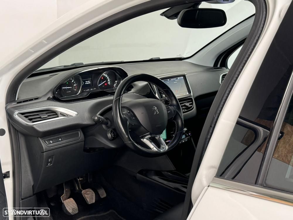 Peugeot 2008 - 26