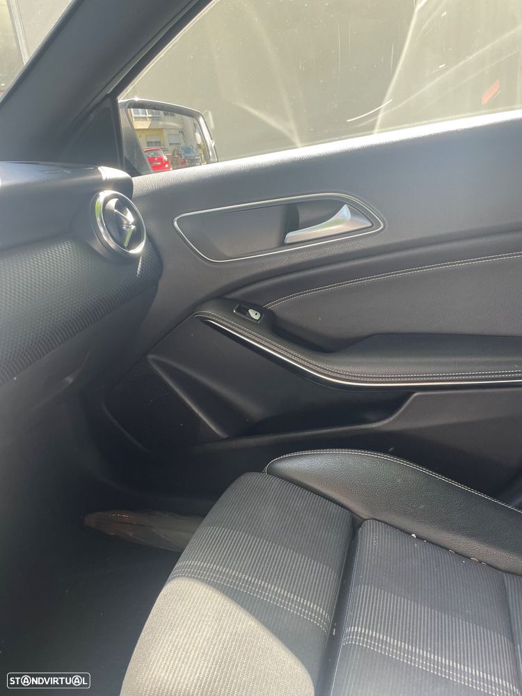Mercedes-Benz A 180 d Urban Aut. - 5