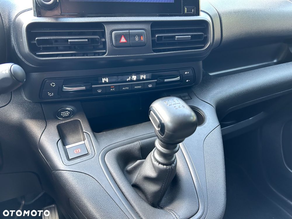 Toyota Proace city - 16
