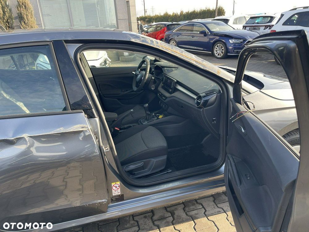 Skoda Fabia 1.0 Ambition - 5