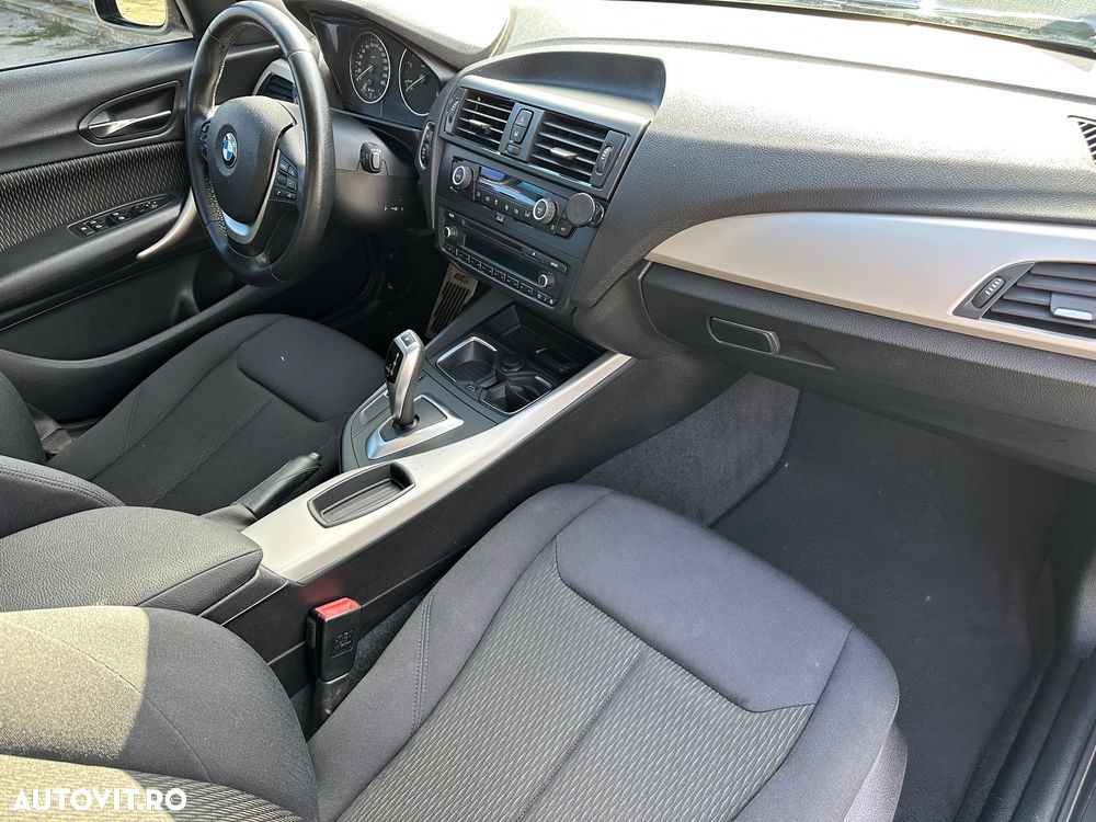 BMW Seria 1 118d Aut. - 29