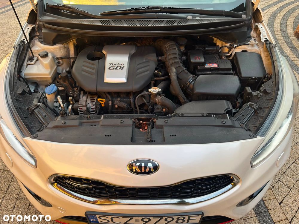 Kia ProCeed 1.6 T-GDI GT-Challenge - 10