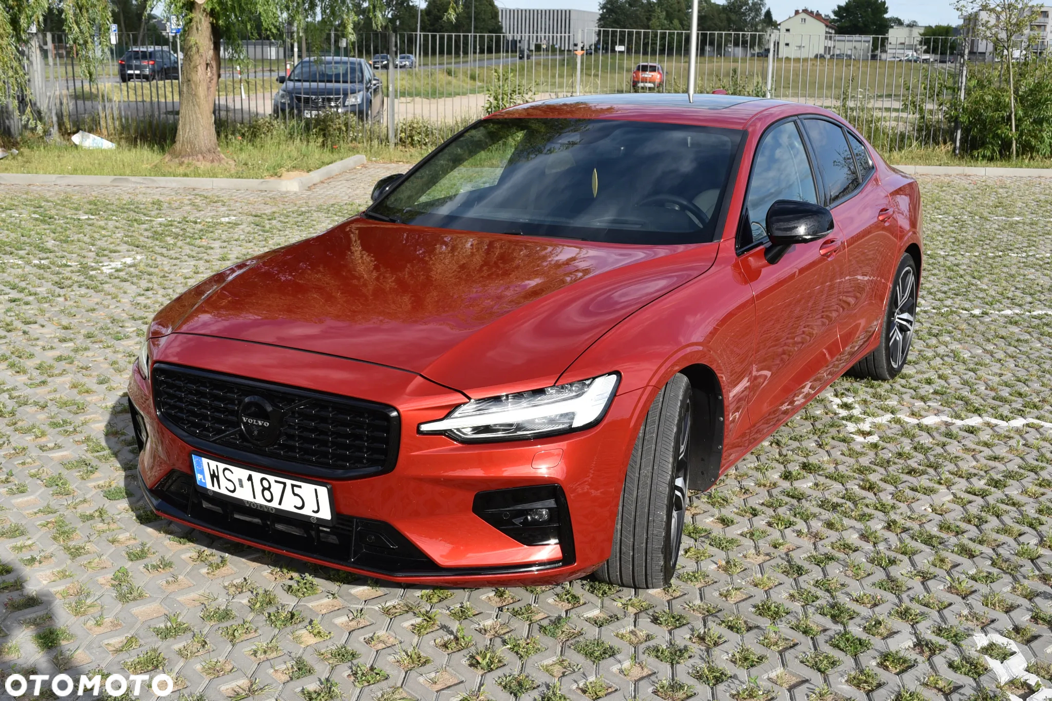 Volvo S60 T5 R-Design - 14