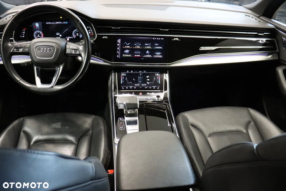 Audi Q7 - 12
