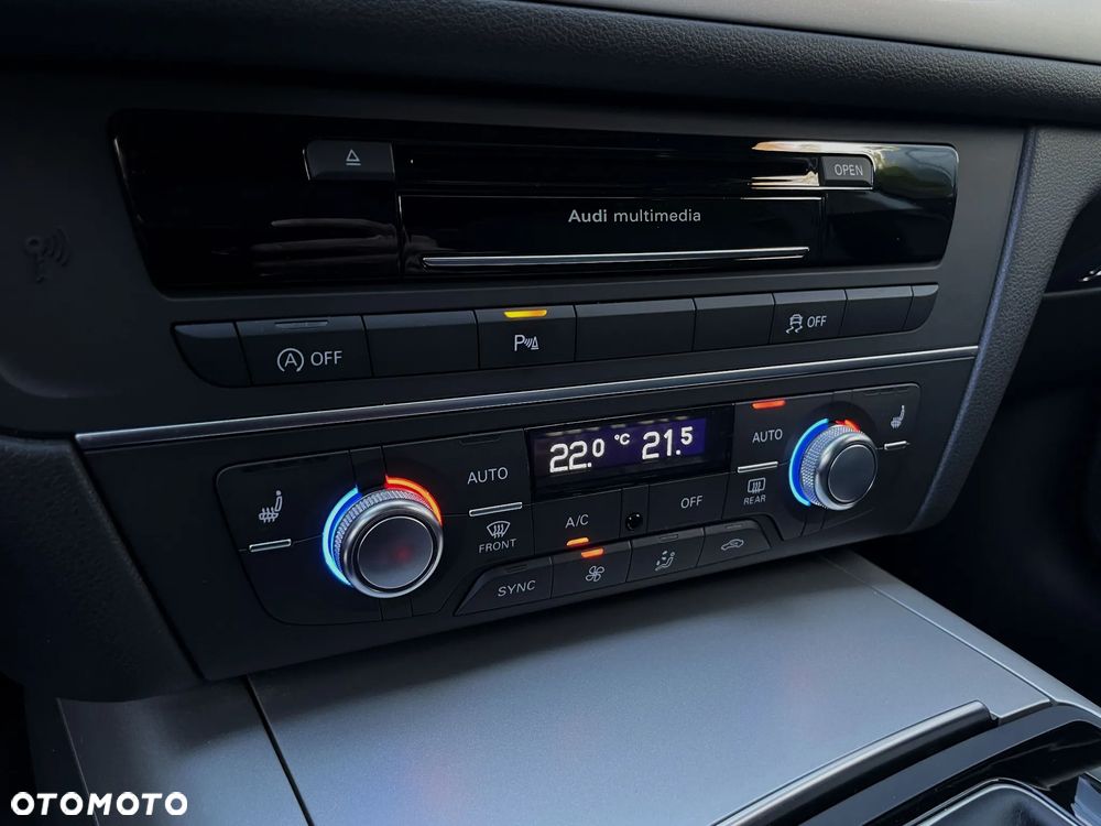 Audi A6 Avant 2.0 TDI Ultra S tronic - 32