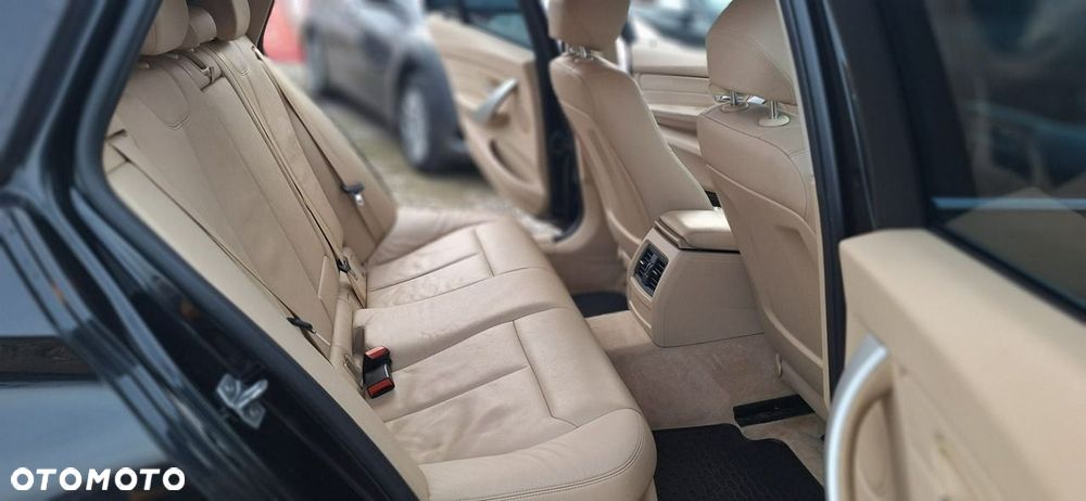 BMW Seria 3 - 16