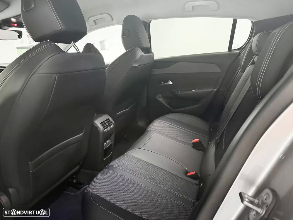 Peugeot 308 180 e-EAT8 Allure Pack - 20