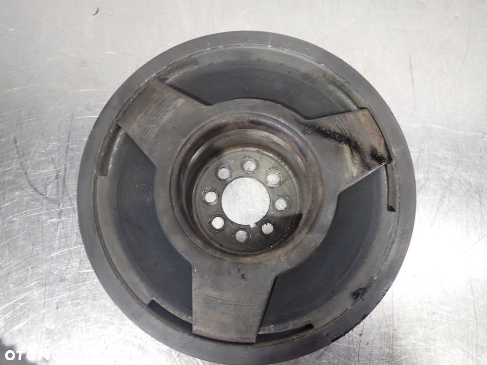 KOŁO PASOWE AUDI A6 C5 2.5 - 2