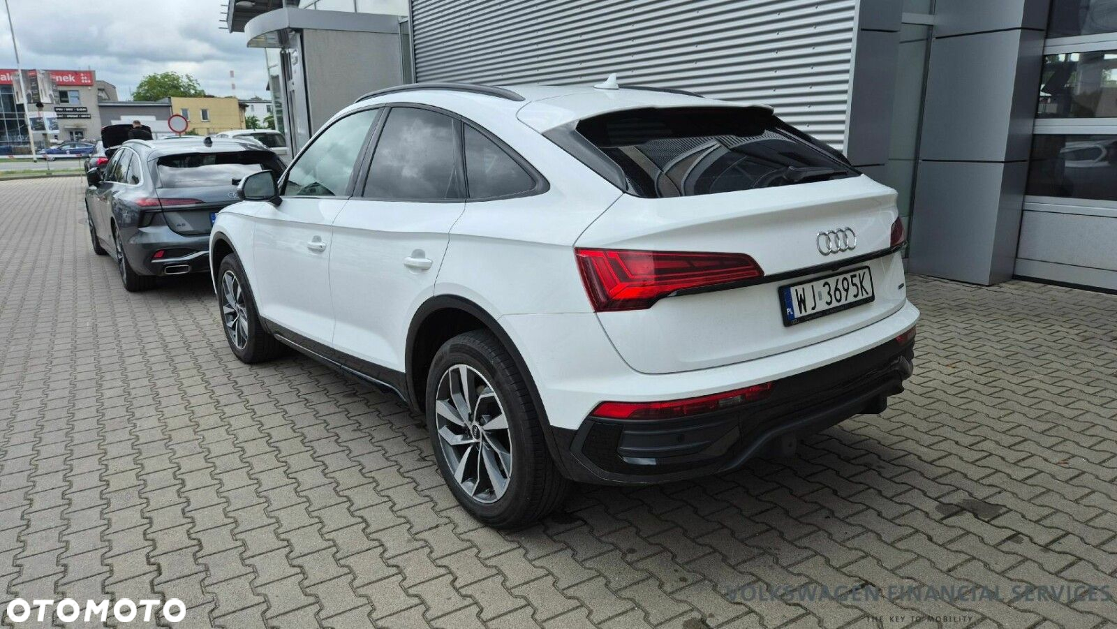 Audi Q5 Sportback - 4